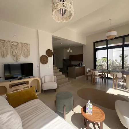 New! Cyan Villa| Private Pool - Lagoon & Golf View